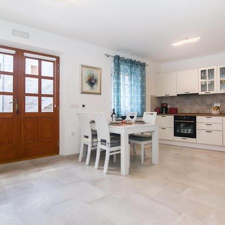 Вилла House Tia Врбоска Экстерьер фото